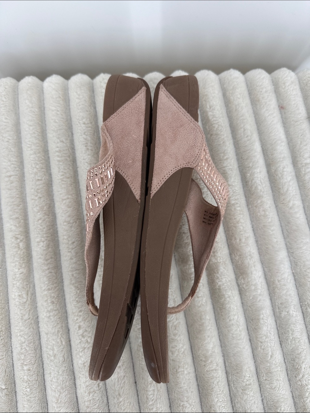 FitFlop Lulu Incastone Pink Toe-Post Sandal size 11 - Picture 4 of 9